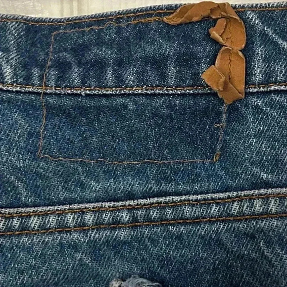 Vintage Levi's High Rise Relaxed Fit Jeans 37x29 Medium Wash - Picture 5 of 6